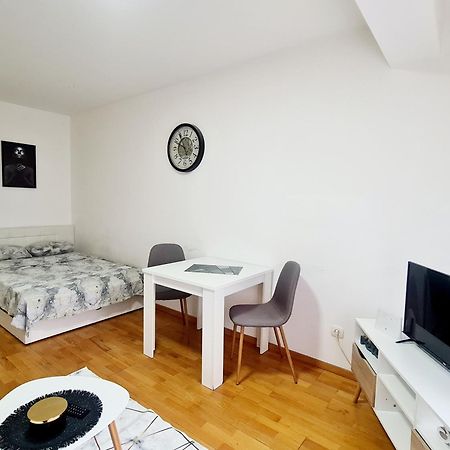 Kralj Studio Jagodina Exteriör bild